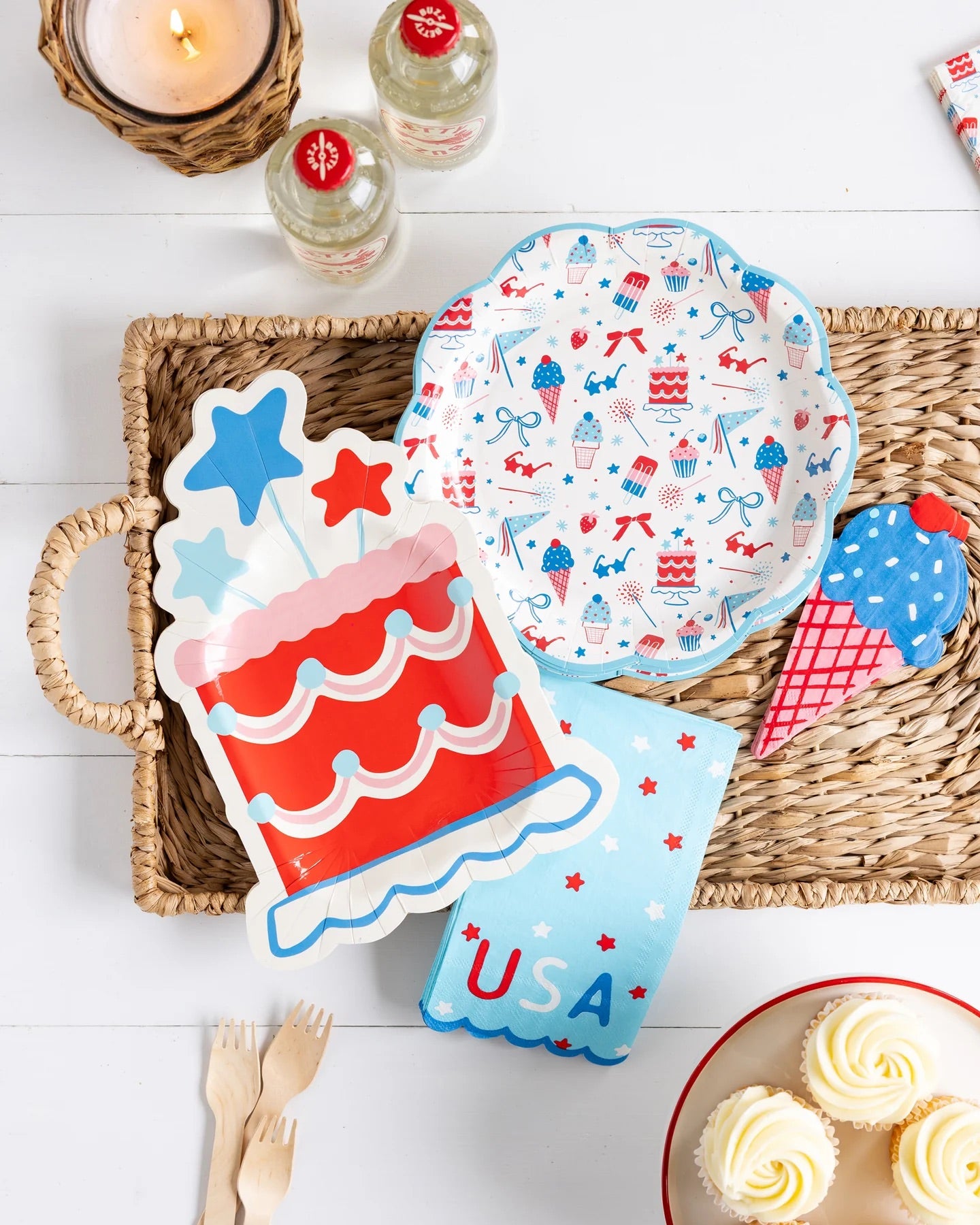 Summer Treats 9" Plate, 8ct | Patriotic Plates, July 4th Paper Plates, 4th of July Party Supplies, Blue Paper Plates, Ice Cream Party Plates