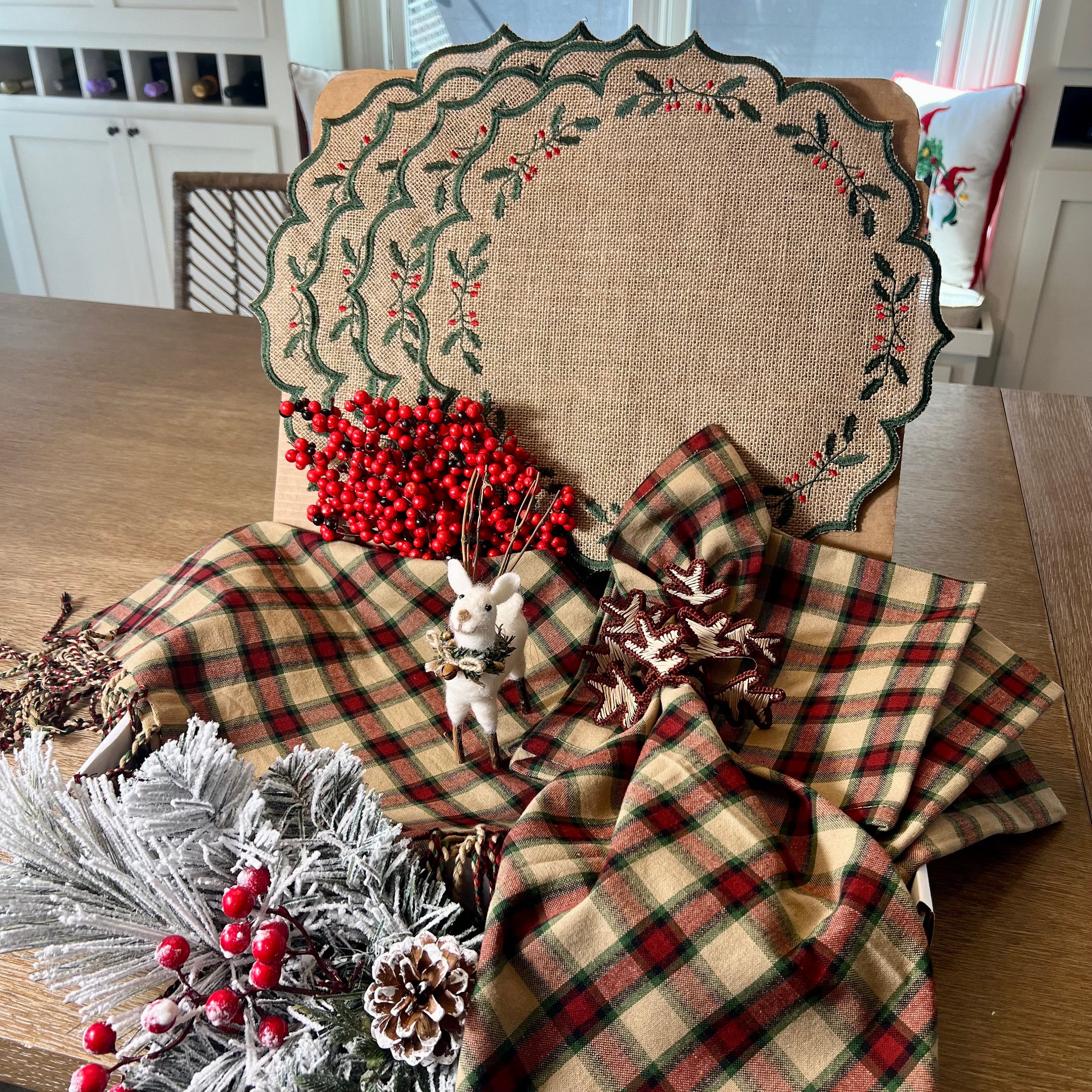 Green Holly Burlap Christmas Placemats on a Christmas tablescape.