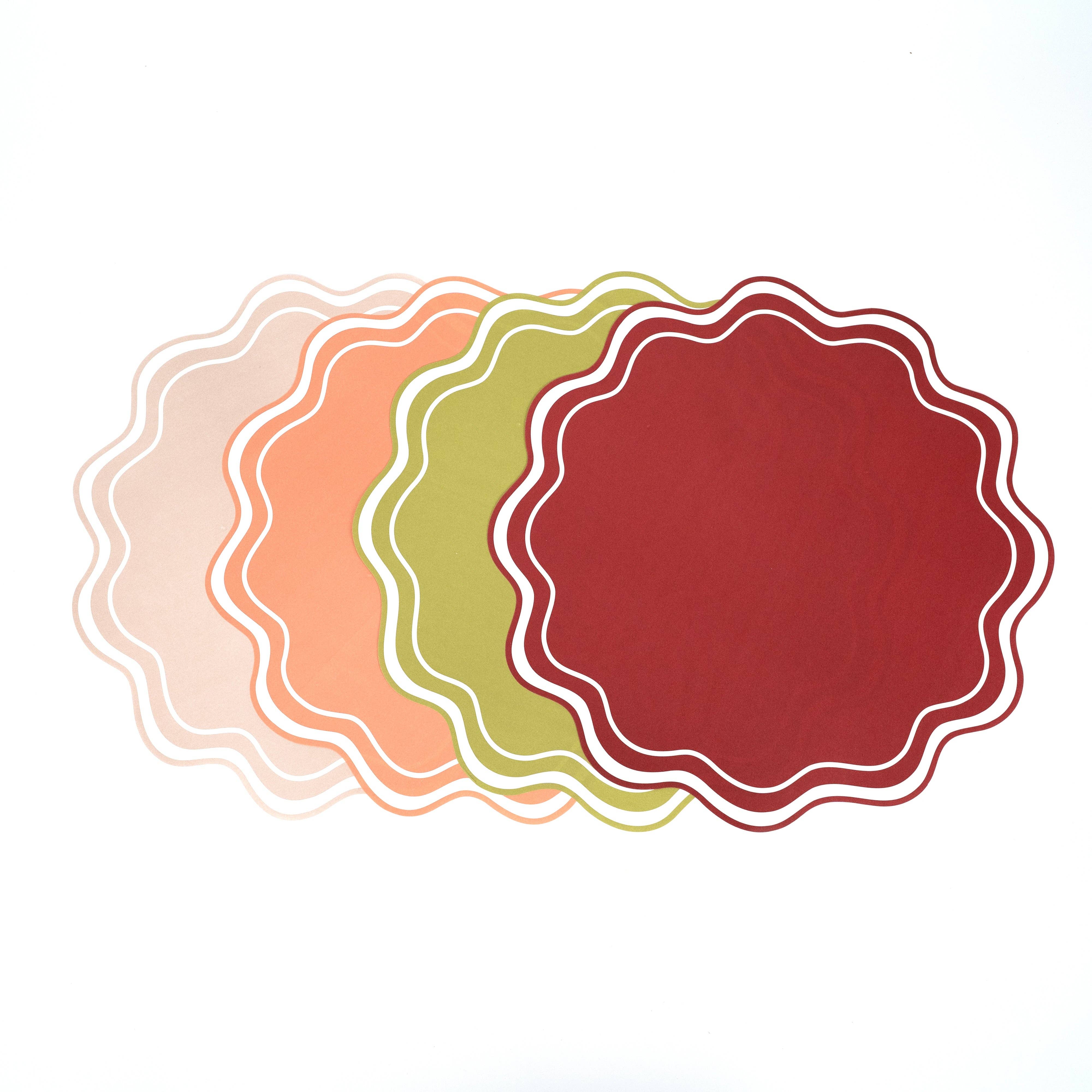 neutral scalloped placemats

