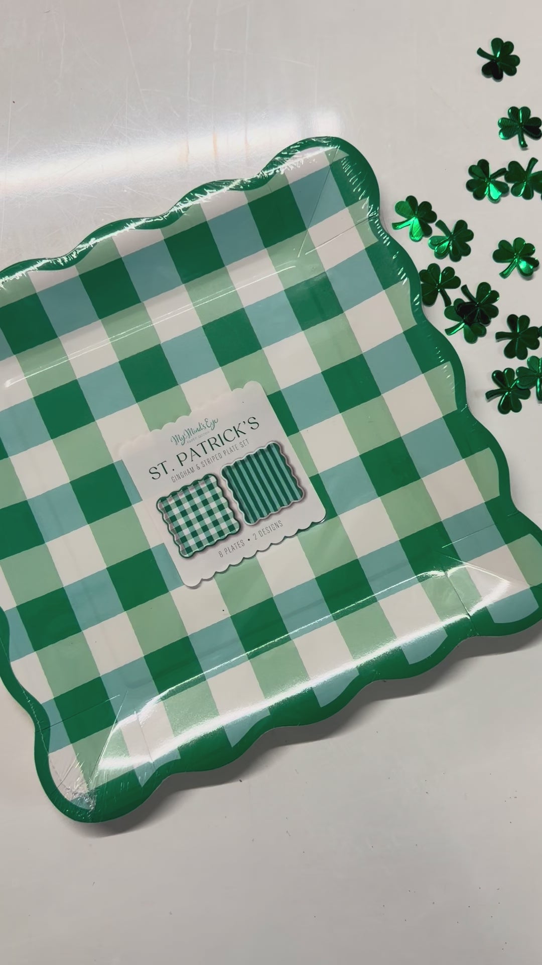 Video of a green st. patricks day party kit