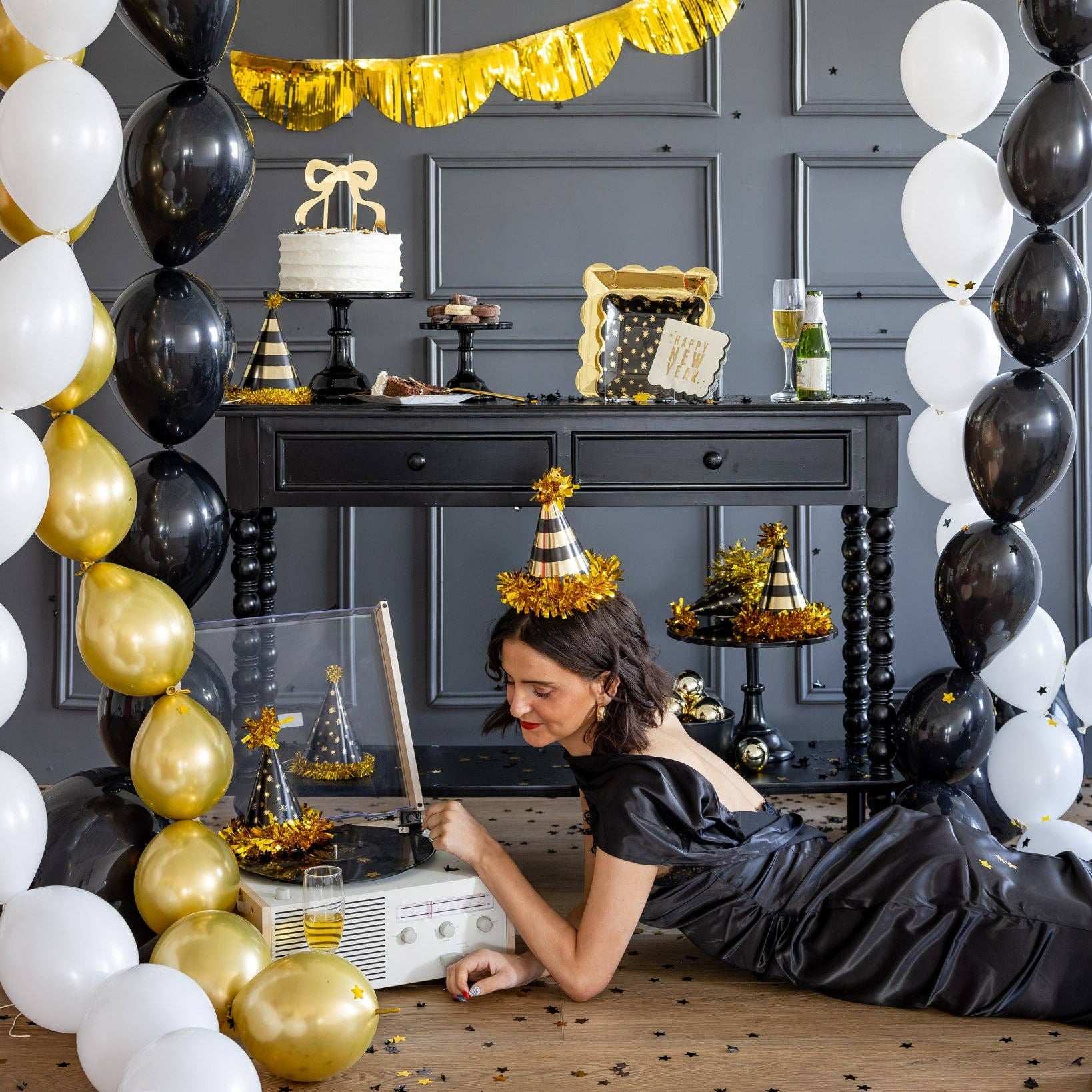 NYE celebration setup with Star Pattern Plate on a decorated table
